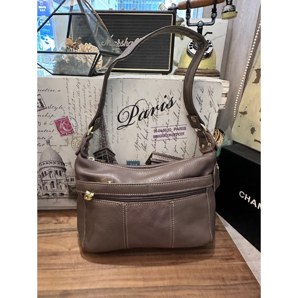 韓國空運🇰🇷／真皮斜背包／旅行包／牛皮-細節圖2