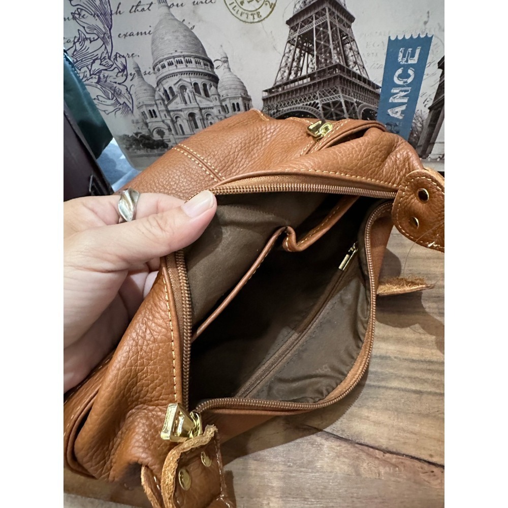 韓國空運🇰🇷／真皮斜背包／旅行包／牛皮-細節圖9