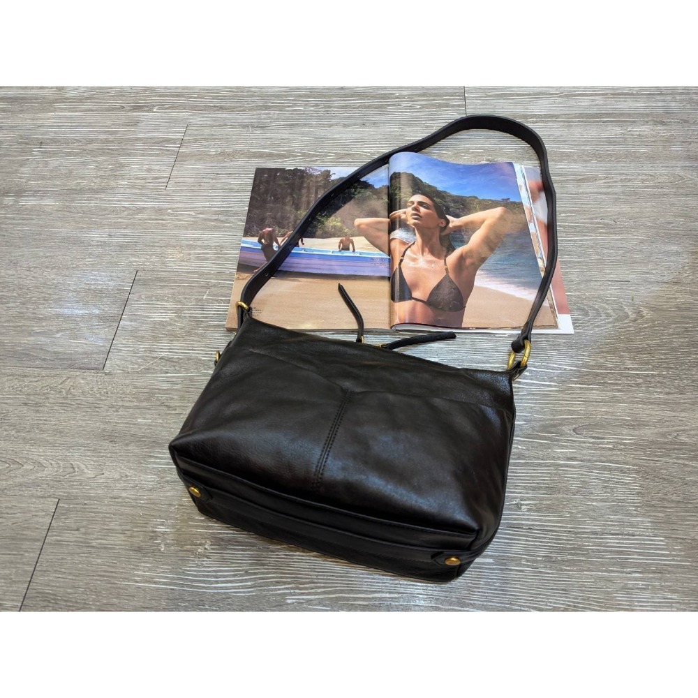 韓國空運🇰🇷／真皮斜背包／旅行包／牛皮-細節圖4