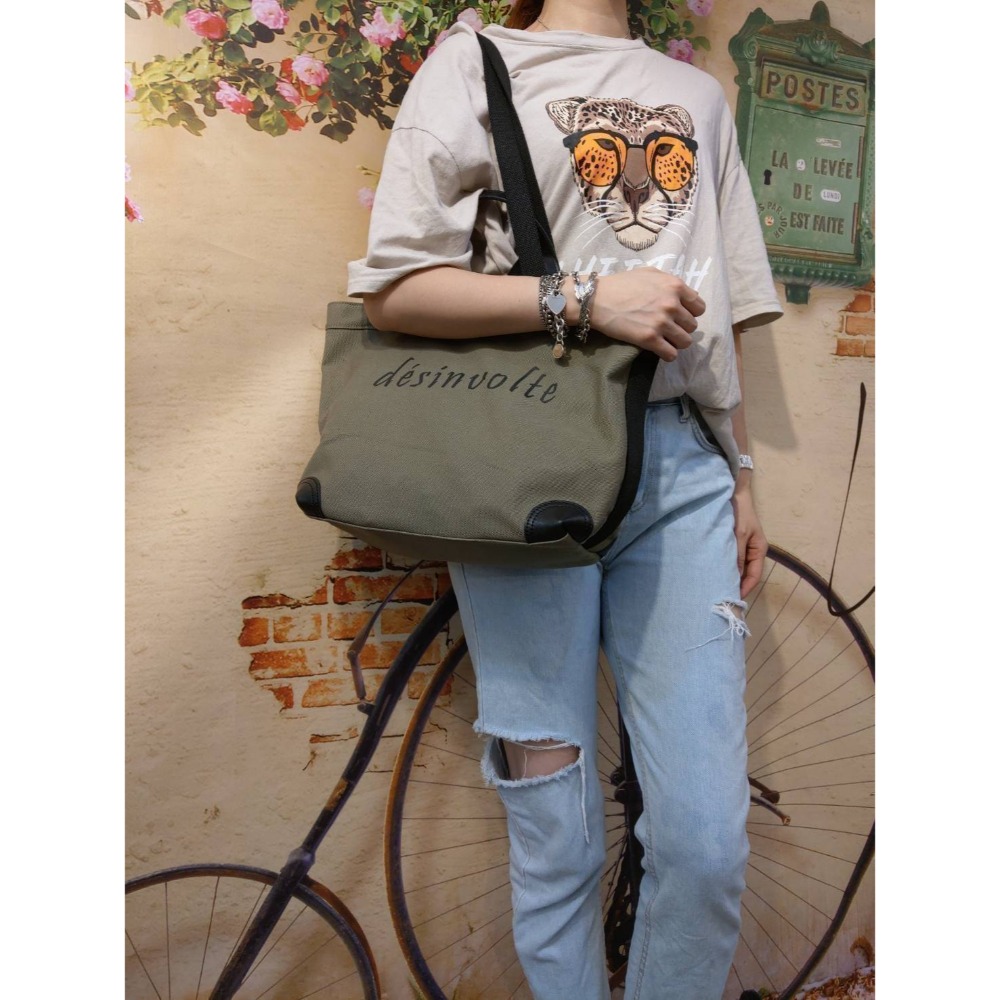 韓國空運🇰🇷／帆布配真皮兩用包／真皮肩背包／手提包／媽媽包／大容量-細節圖3