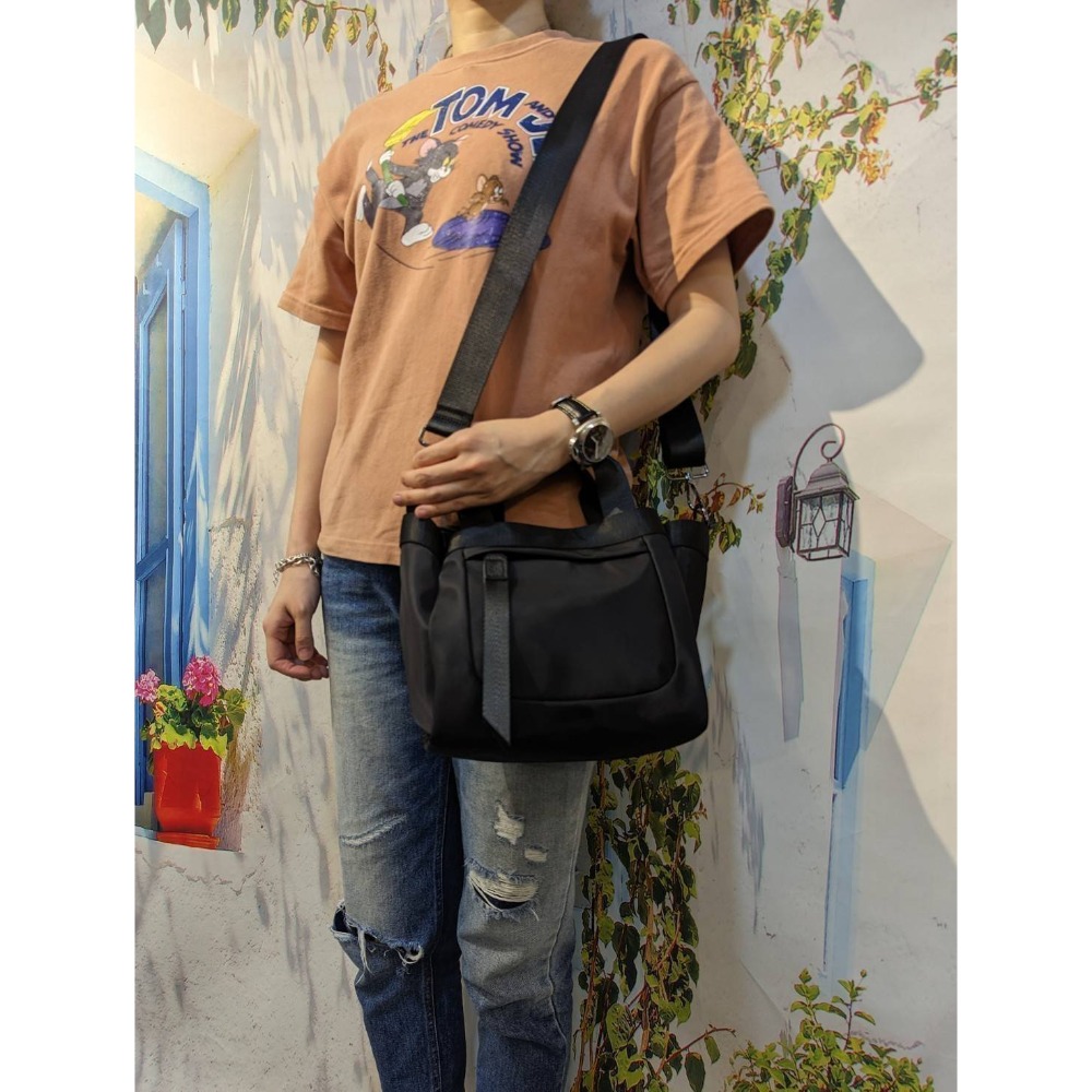 韓國空運🇰🇷／休閒兩用包／手提包🎀／帆布兩用包／多隔層-細節圖2