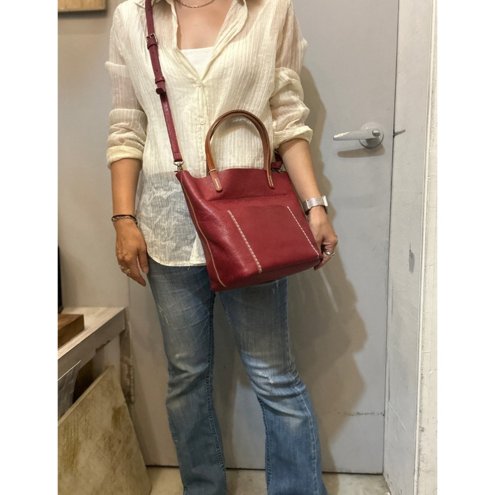 韓國空運🇰🇷／真皮兩用包／真皮斜背包❤️／水桶包／2story-細節圖10