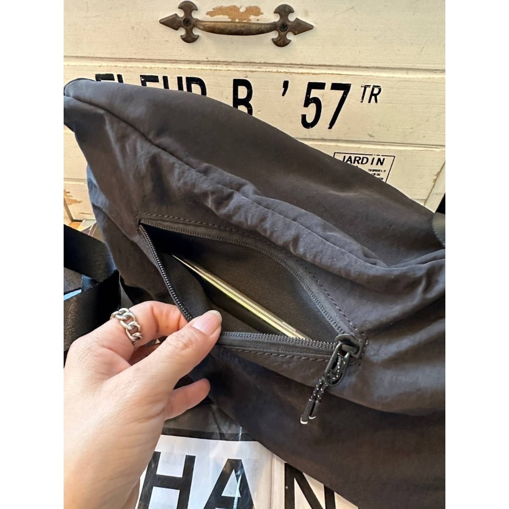 休閒斜背包🔥／帆布材質／胸包／旅行包-細節圖10