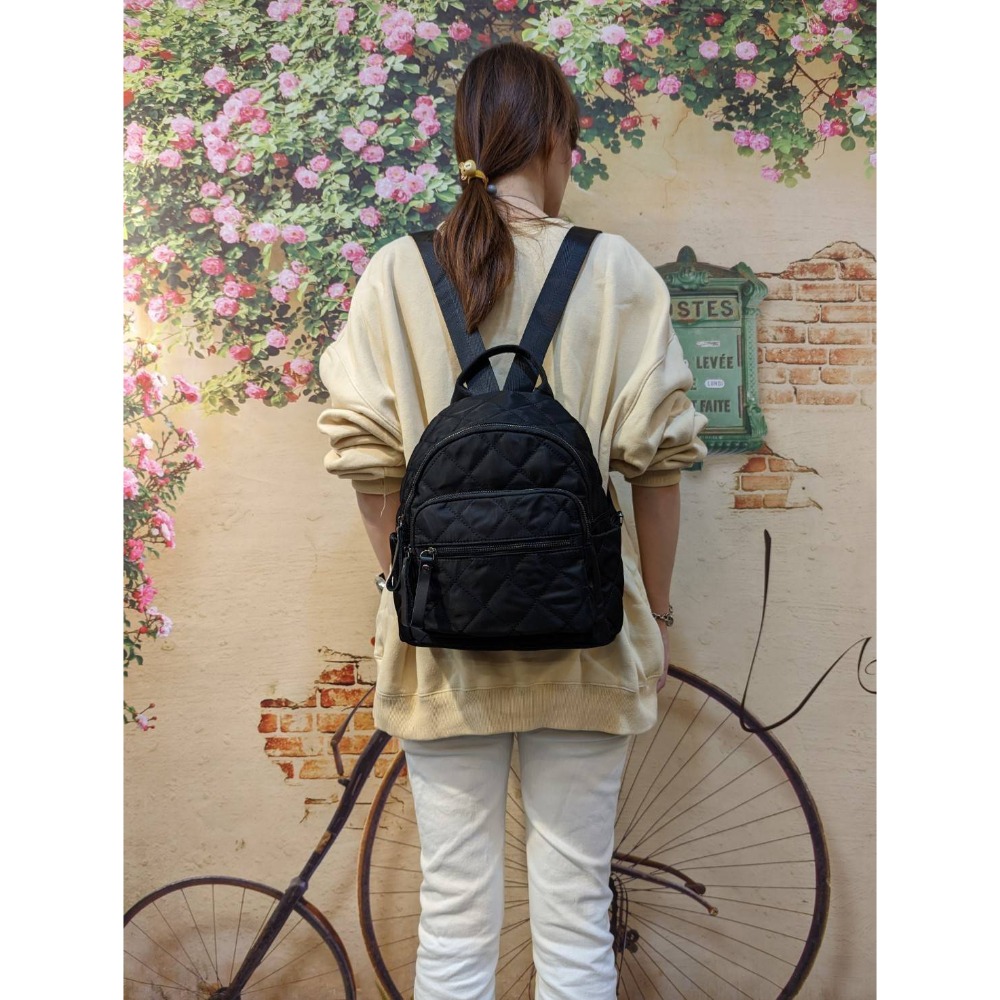 韓國空運🇰🇷 休閒後背包🎀 旅行包 菱格紋 媽媽包-細節圖2