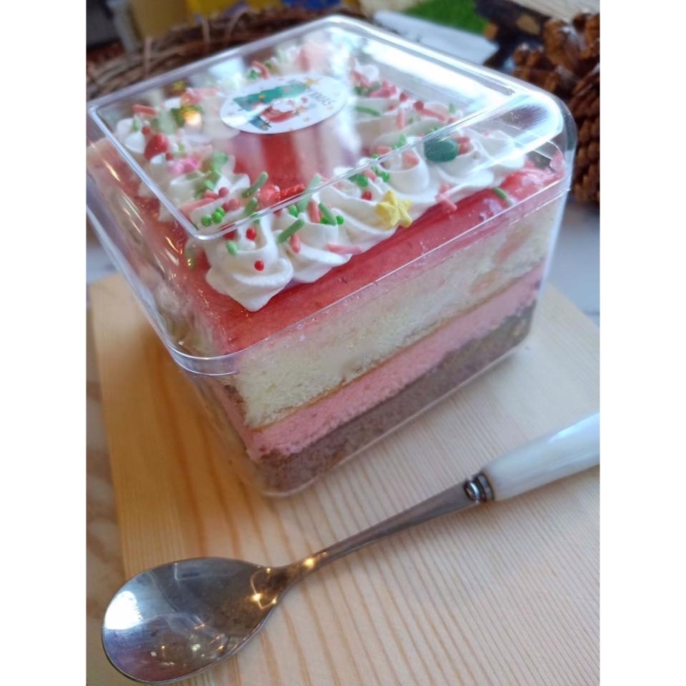 【1組】台灣製 硬料塑膠盒 透明餅乾盒 500CC方形蛋糕寶盒 烘焙包裝盒 金莎巧克力盒 千層蛋糕盒 草莓寶盒 芒果寶盒-細節圖3