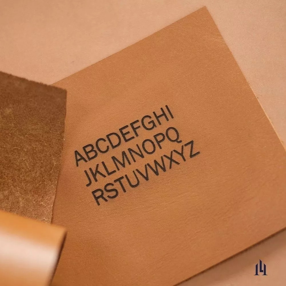 雷雕真皮伸縮扣件-英文字母版（玫瑰粉色）-細節圖6