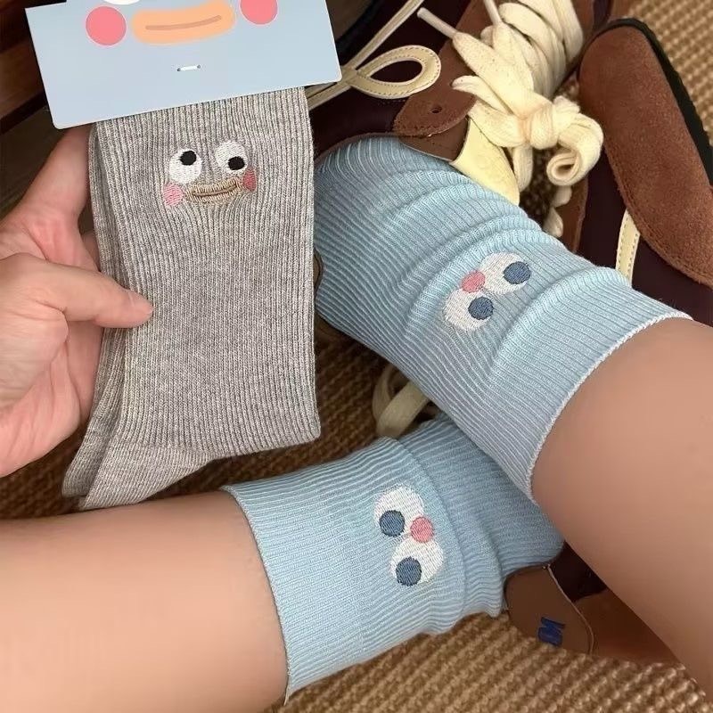 大眼睛搞怪中筒襪 韓版潮流情侶襪 韓國襪子 秋冬加厚純棉保暖發熱襪 趣味長襪 網紅爆款 醜萌襪-細節圖5