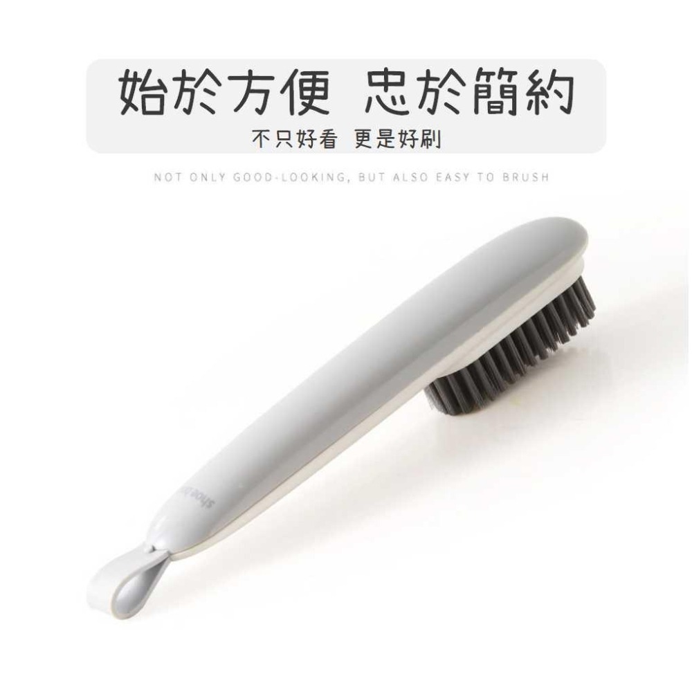 多功能鞋刷 刷鞋神器【聖杯生活台灣現貨】柔軟毛萬用刷 舒適長握柄 可吊掛懸掛 撞色美感刷子 不傷衣物 小巧方便-細節圖6