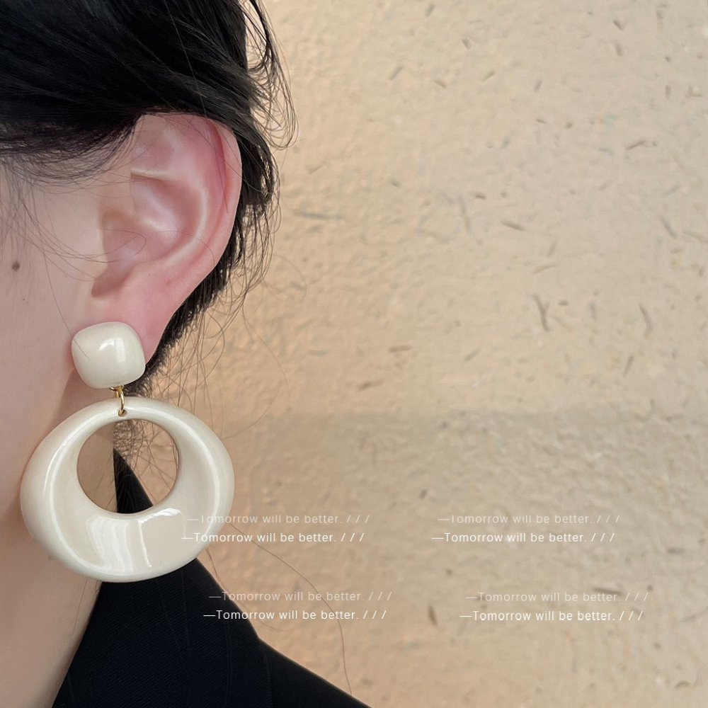 港風咖色奶白耳釘-細節圖4