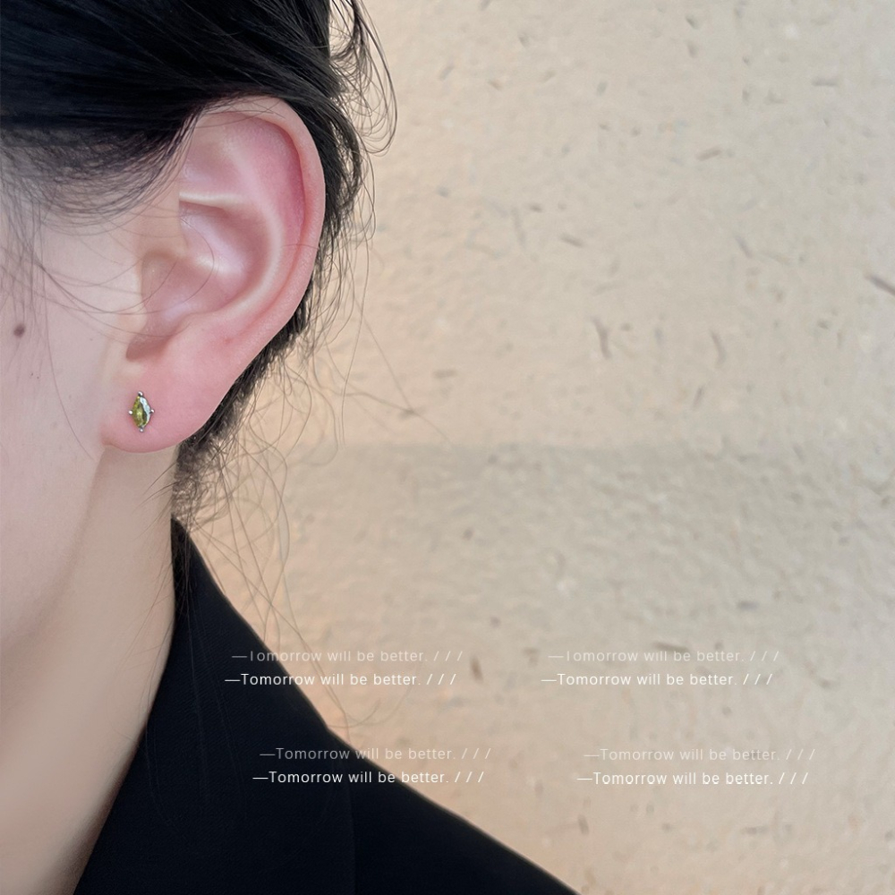 橄欖綠鋯石耳釘-細節圖3