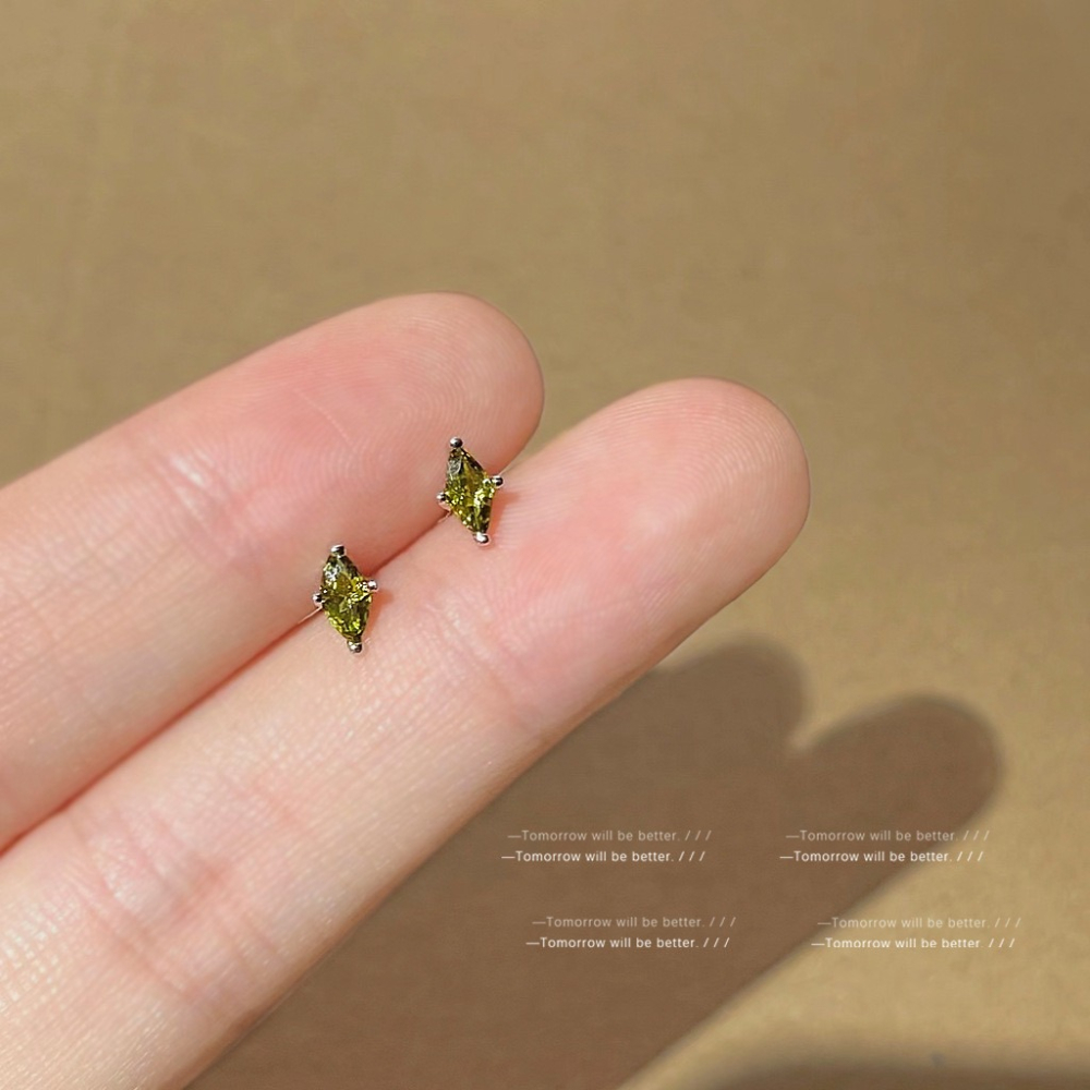 橄欖綠鋯石耳釘-細節圖4