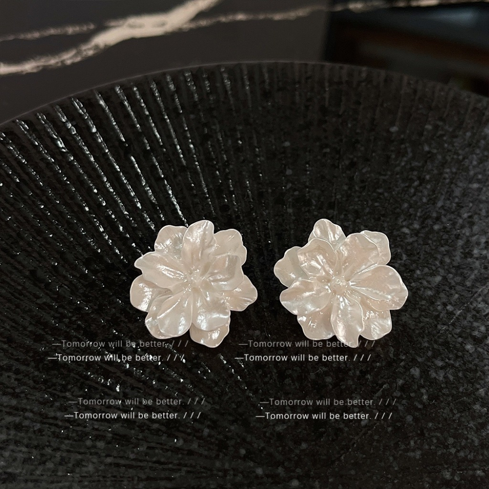 優雅透明立體花朵耳釘-細節圖2