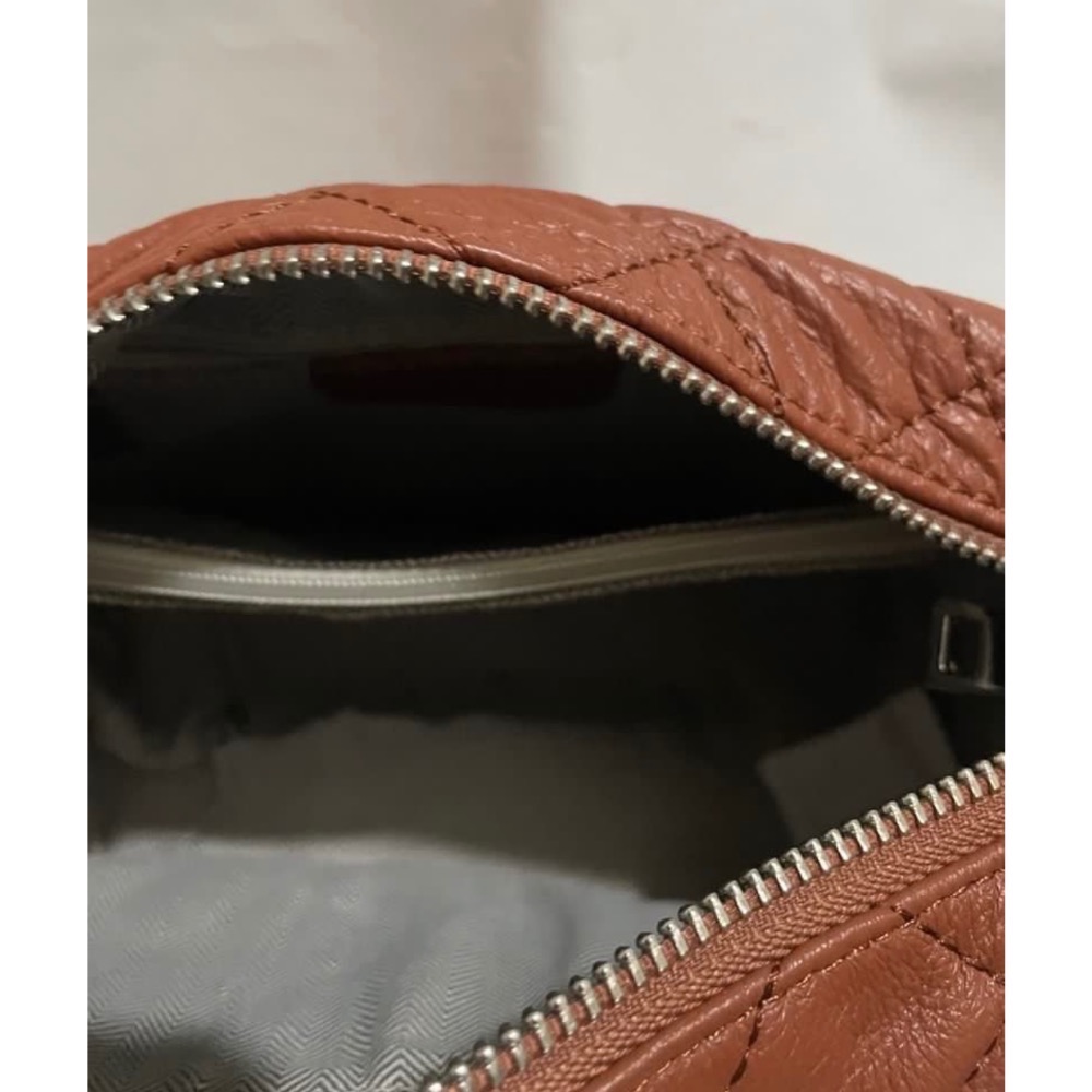 真皮包～頭層牛皮小方包-細節圖3