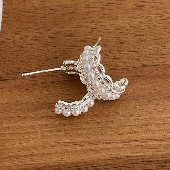 蕾絲花邊珍珠C形耳環（金色/銀色）-規格圖3