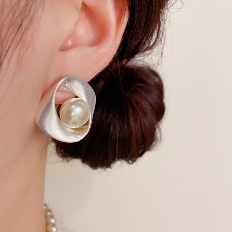 霧光珍珠耳環（金色/銀色）-細節圖3