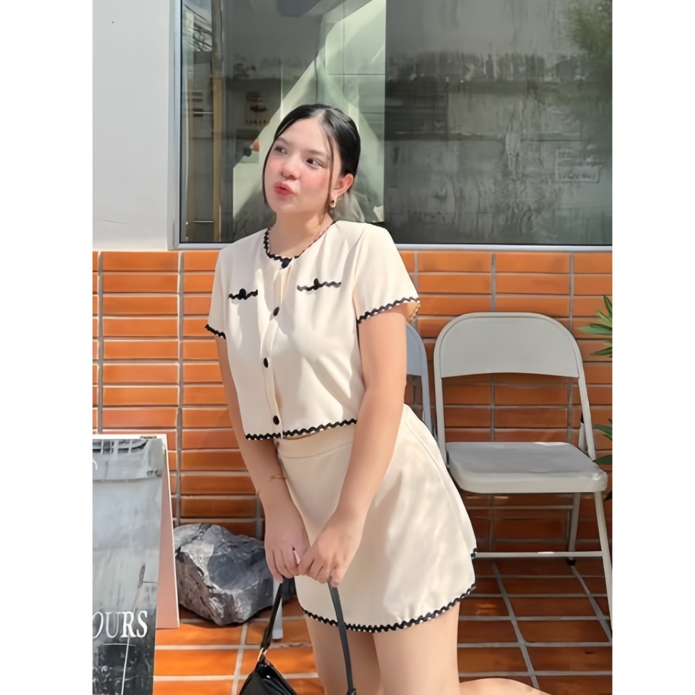 波浪滾邊上衣短裙套裝 【現貨+預購】-細節圖2
