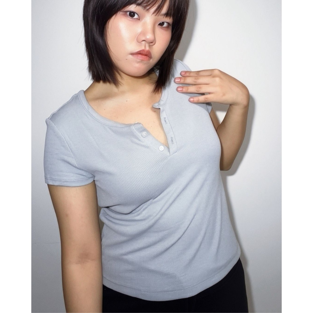 天絲亞麻排釦短袖  【現貨】 可以穿到2XL 上身-細節圖3