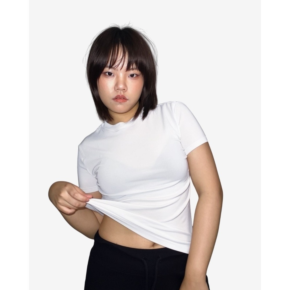 天絲莫代爾蠶絲素色短袖 【現貨】可以穿到2XL-細節圖2
