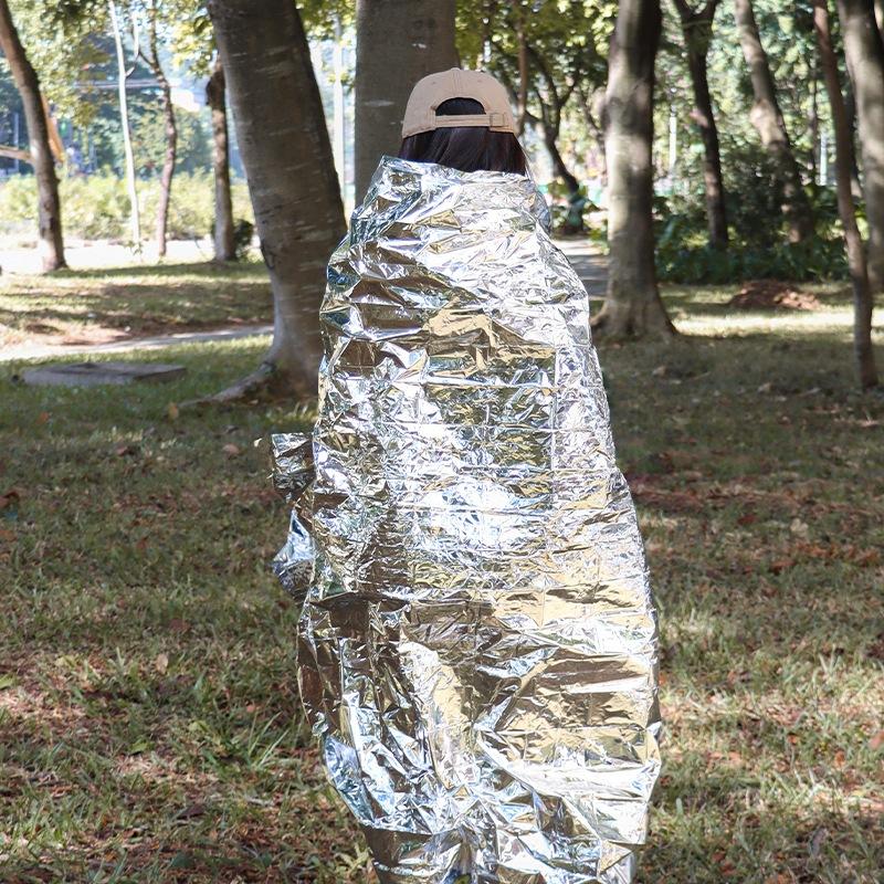 【現貨🔥救援求生】鋁箔救生毯 求生毯 鋁箔毯 救援毯 保溫毯 應急毯 保暖鋁箔 野外求生 露營保暖 地震救援毯 地震-細節圖4