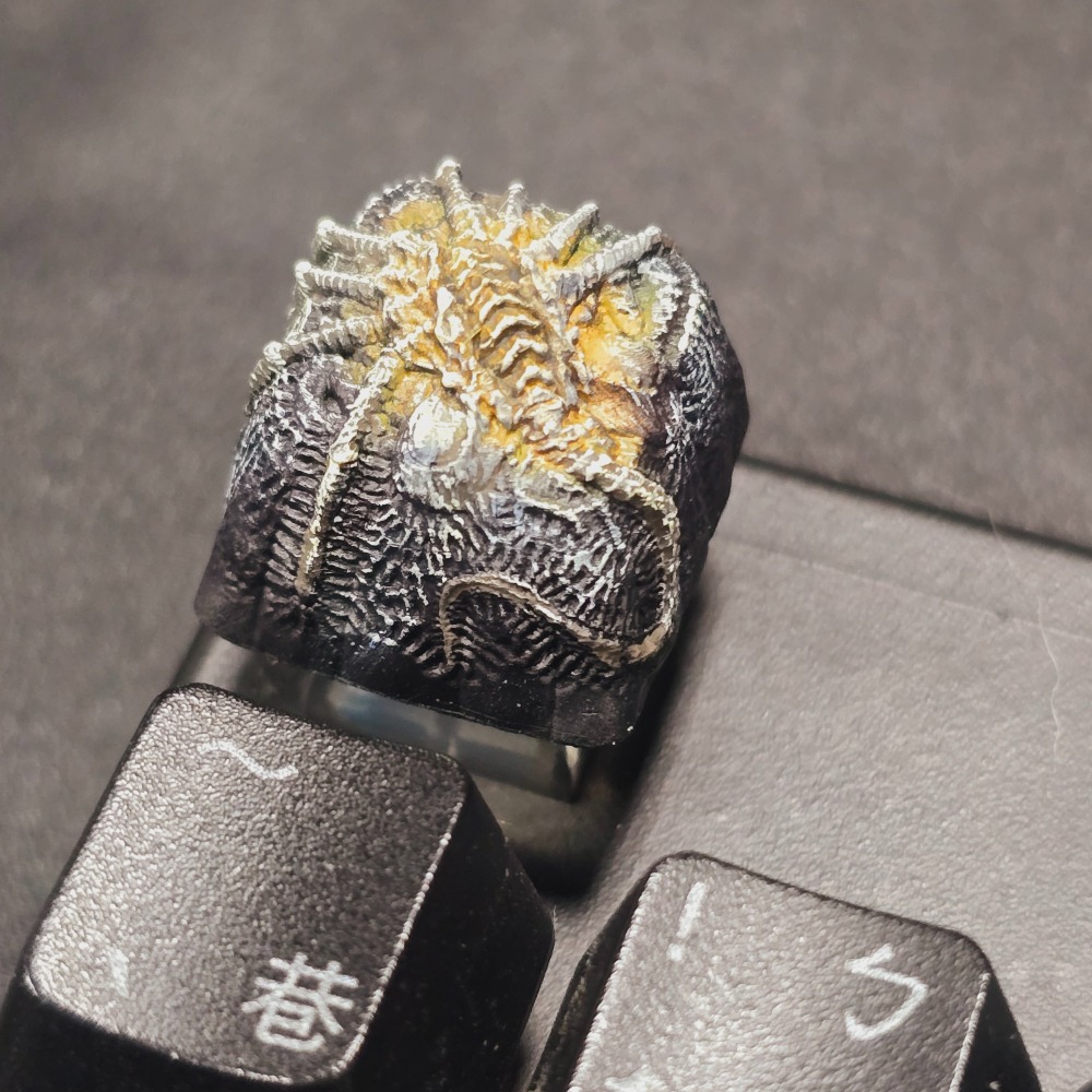 異形抱臉蟲鍵帽 Alien facehugger-細節圖3