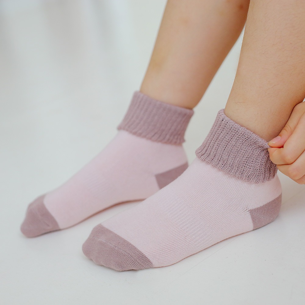 minihope刺繡反折中筒襪-OREO(淺粉)-細節圖5
