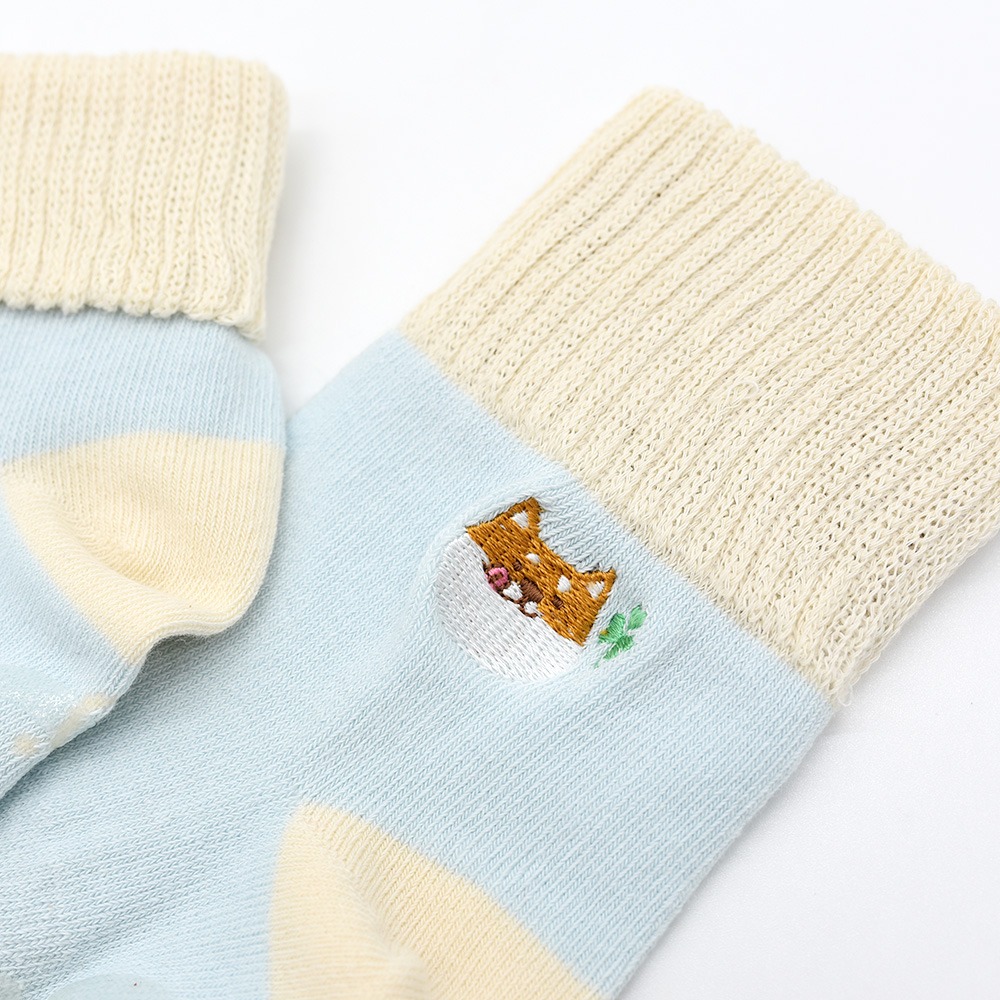 minihope刺繡反折中筒襪-阿福(淺藍)-細節圖3