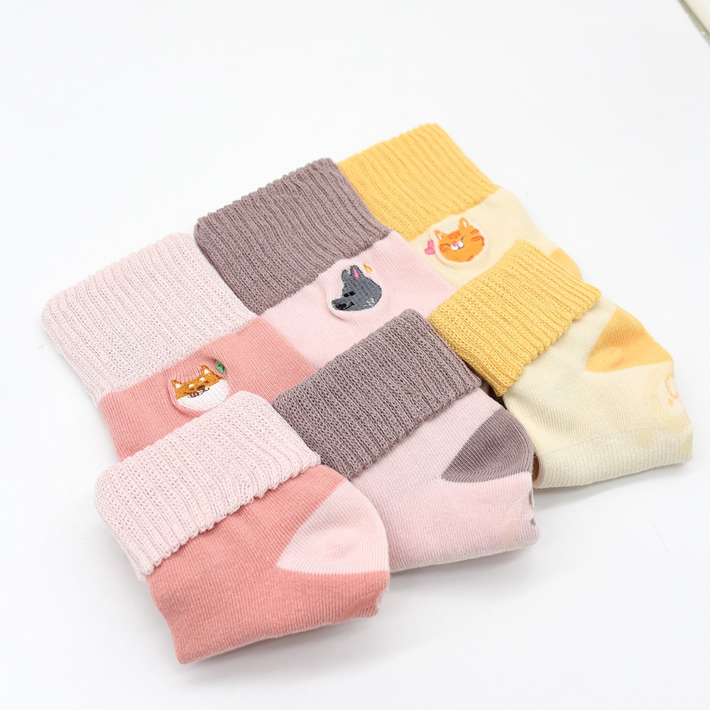 minihope刺繡反折中筒襪3雙組-桃紅+淺粉+米-細節圖2