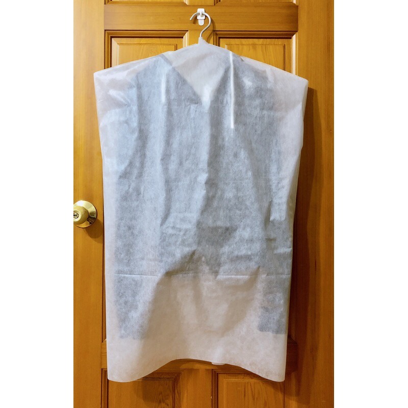 [現貨] [台灣製] 17g白色不織布斜肩衣套 每包10個 60x80/100/120cm 三種尺寸 防塵 透氣防潮-細節圖3