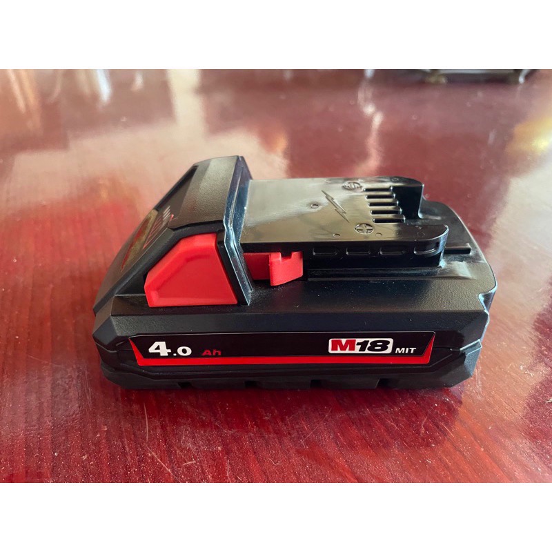 保固一年 副廠通用 米沃奇 全新 21700輕量化 4.0 Ah 高輸出電池 3.0 新款加強版本 超越原廠的續電力，歡-細節圖2