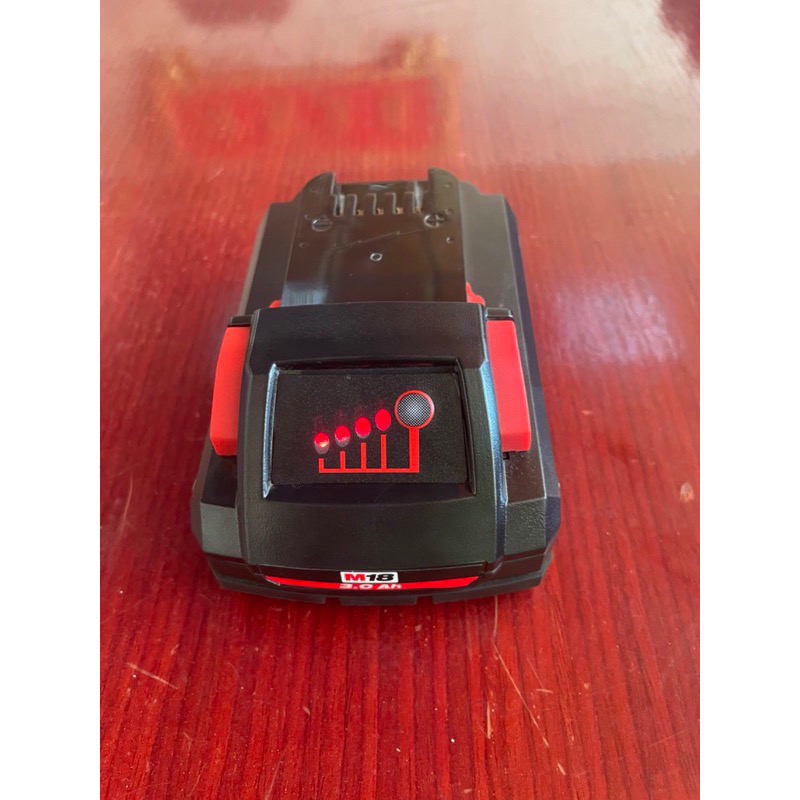 保固一年 副廠通用 米沃奇 全新 21700輕量化 4.0 Ah 高輸出電池 3.0 新款加強版本 超越原廠的續電力，歡-細節圖3