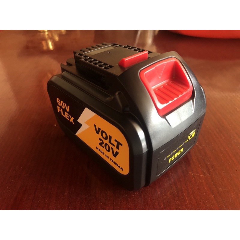 全新 保固10個月 副廠 適用 得偉 20V DCB606 DCB609 60V 9.0 AH  有電量顯示 雙電壓電池-細節圖2