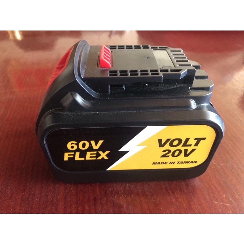 全新 保固10個月 副廠 適用 得偉 20V DCB606 DCB609 60V 9.0 AH  有電量顯示 雙電壓電池-細節圖4