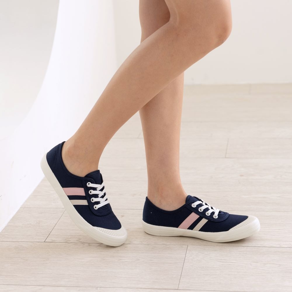 FROGKING MIT 台灣製  女鞋 撞色雙槓免綁帶休閒鞋 懶人鞋 平底鞋 F-1288-規格圖11