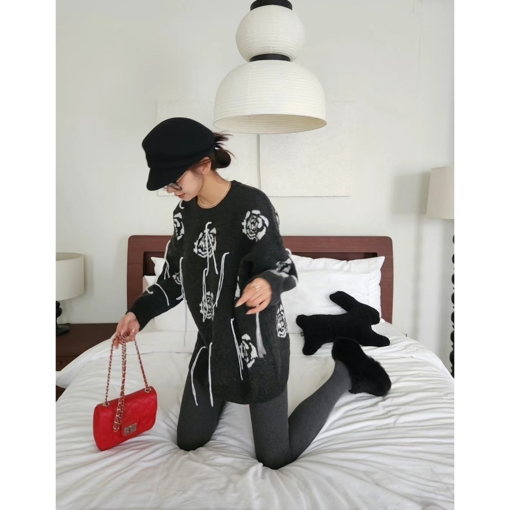 Twins 🇰🇷 韓國代購 東大門 正韓 花朵針織長袖毛衣-細節圖2