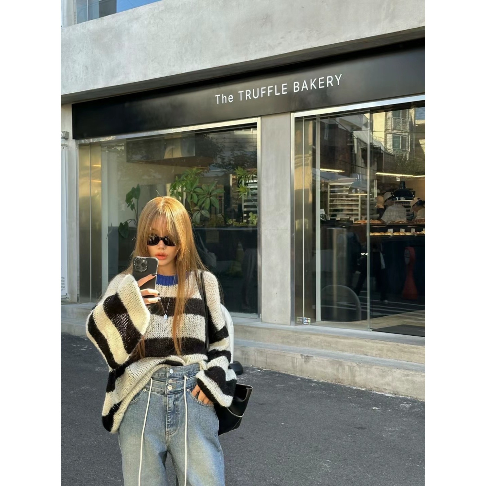 Twins 🇰🇷 韓國代購 東大門 正韓 撞色條紋下半身失蹤長版毛衣-細節圖5