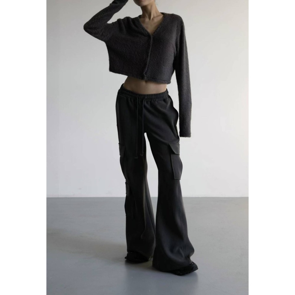 Twins 🇰🇷 韓國代購 東大門 正韓 毛毛鈕釦短版上衣-細節圖2