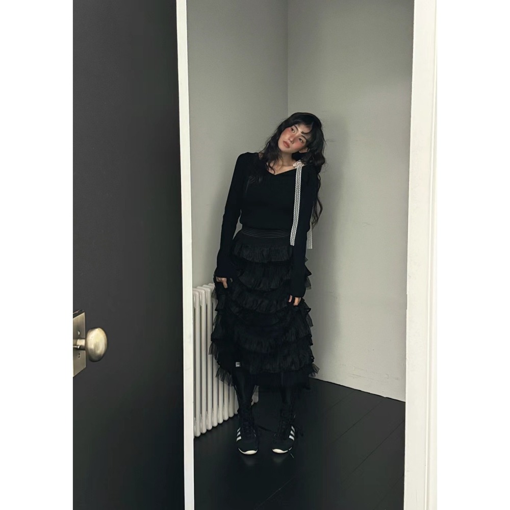 Twins 🇰🇷 韓國代購 東大門 正韓 蕾絲綁帶V領螺紋長袖上衣-細節圖10