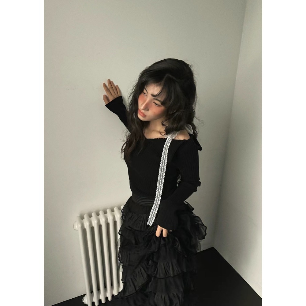 Twins 🇰🇷 韓國代購 東大門 正韓 蕾絲綁帶V領螺紋長袖上衣-規格圖11