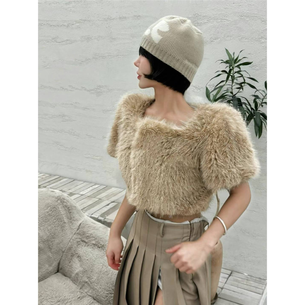 Twins 🇰🇷 韓國代購 東大門 正韓 毛絨短版短袖上衣-細節圖8