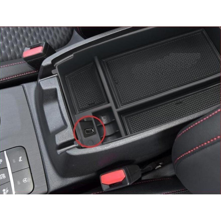 FORD 福特 FOCUS 改裝 中央扶手箱 扶手箱托盤 中央儲物箱 收納盒置物箱 托盤-細節圖3