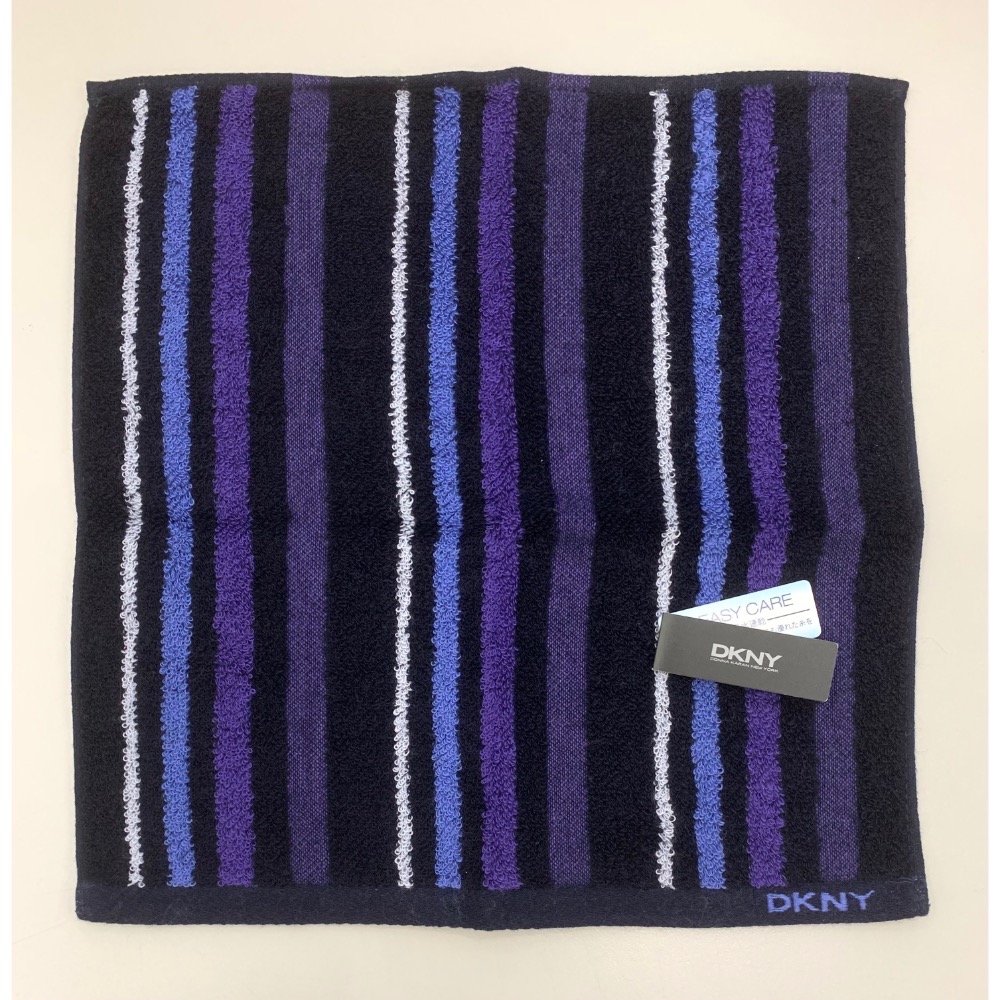 ￼日本製 DKNY 毛巾手帕 方巾 現貨-細節圖2