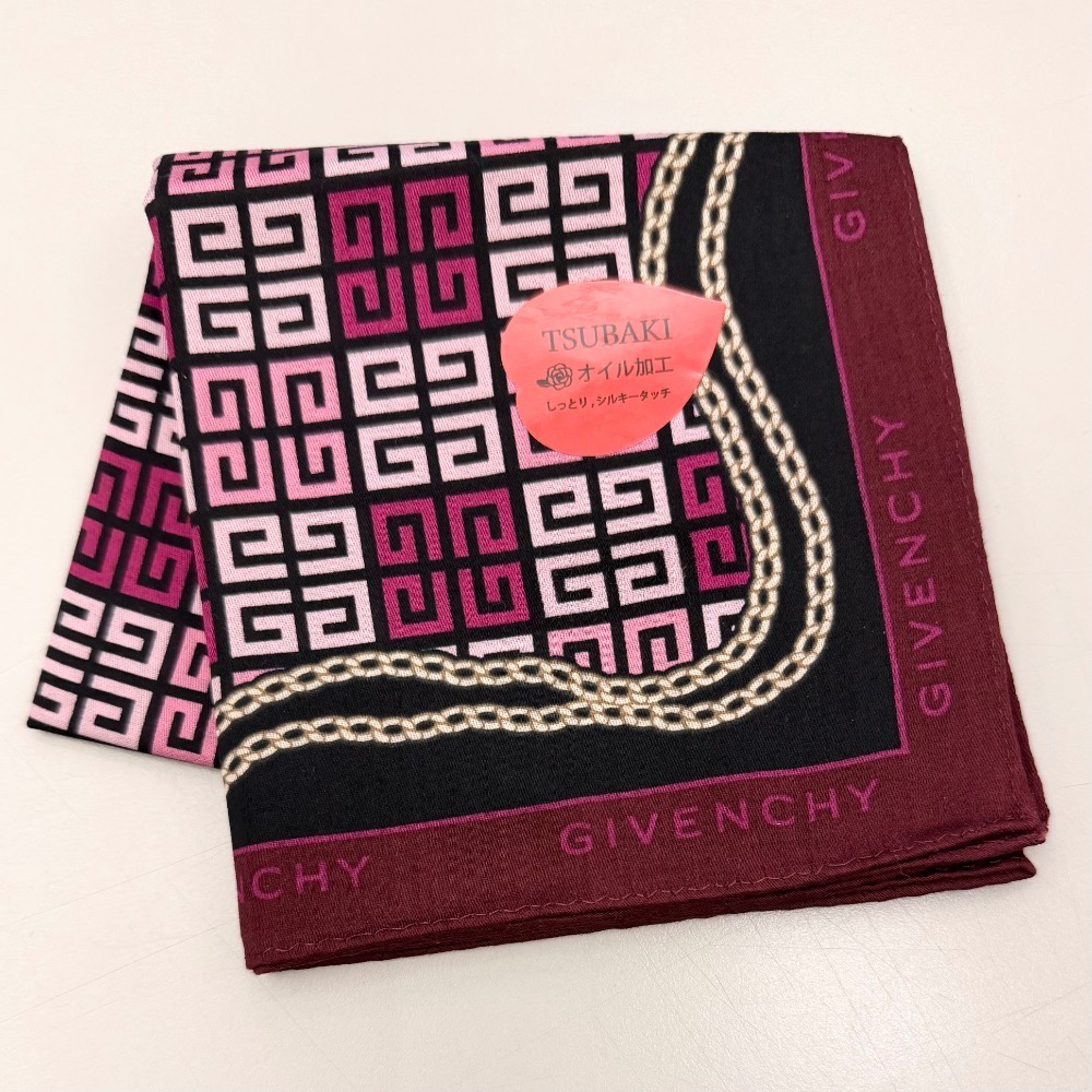 ￼日本製 GIVENCHY 紀梵希 滿版 LOGO 手帕 方巾 領巾 現貨-細節圖2
