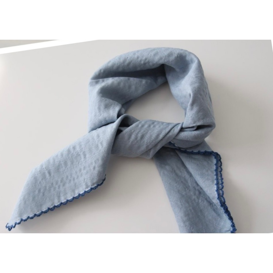 ￼韓國進口 滾花邊 韓國手帕 方巾 領巾 現貨-細節圖2