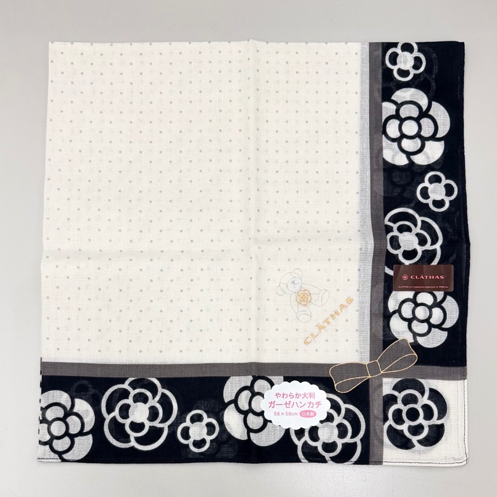 ￼日本製 CLATHAS 山茶花 手帕 大方巾 現貨 58cm-細節圖2
