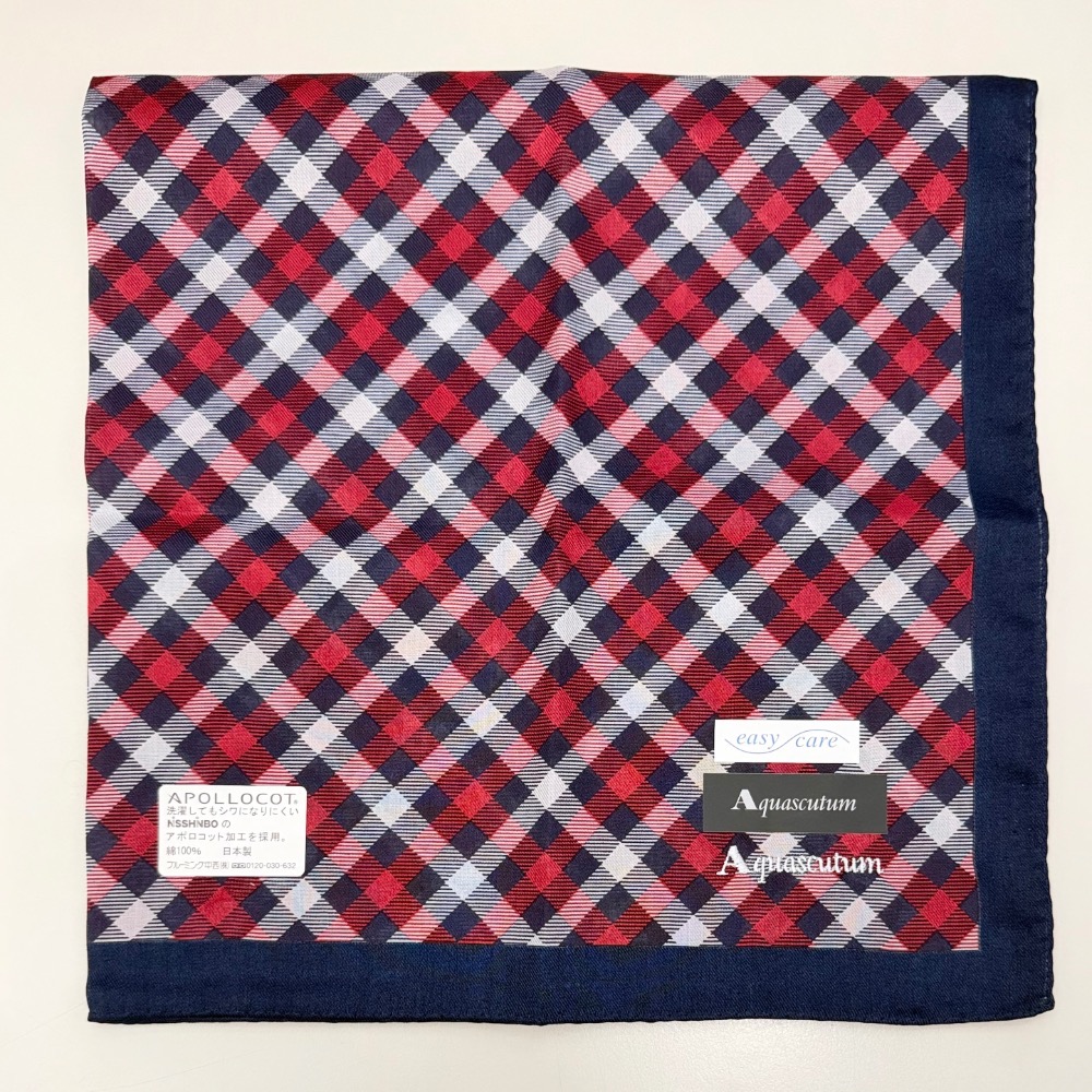 日英國品牌 Aquascutum 手帕 方巾 領巾 現貨 抗皺加工-細節圖2