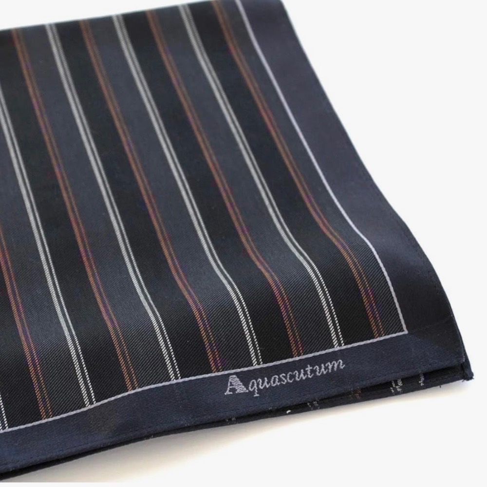 英國品牌 雅格獅丹 Aquascutum 男士手帕 方巾 現貨-細節圖4