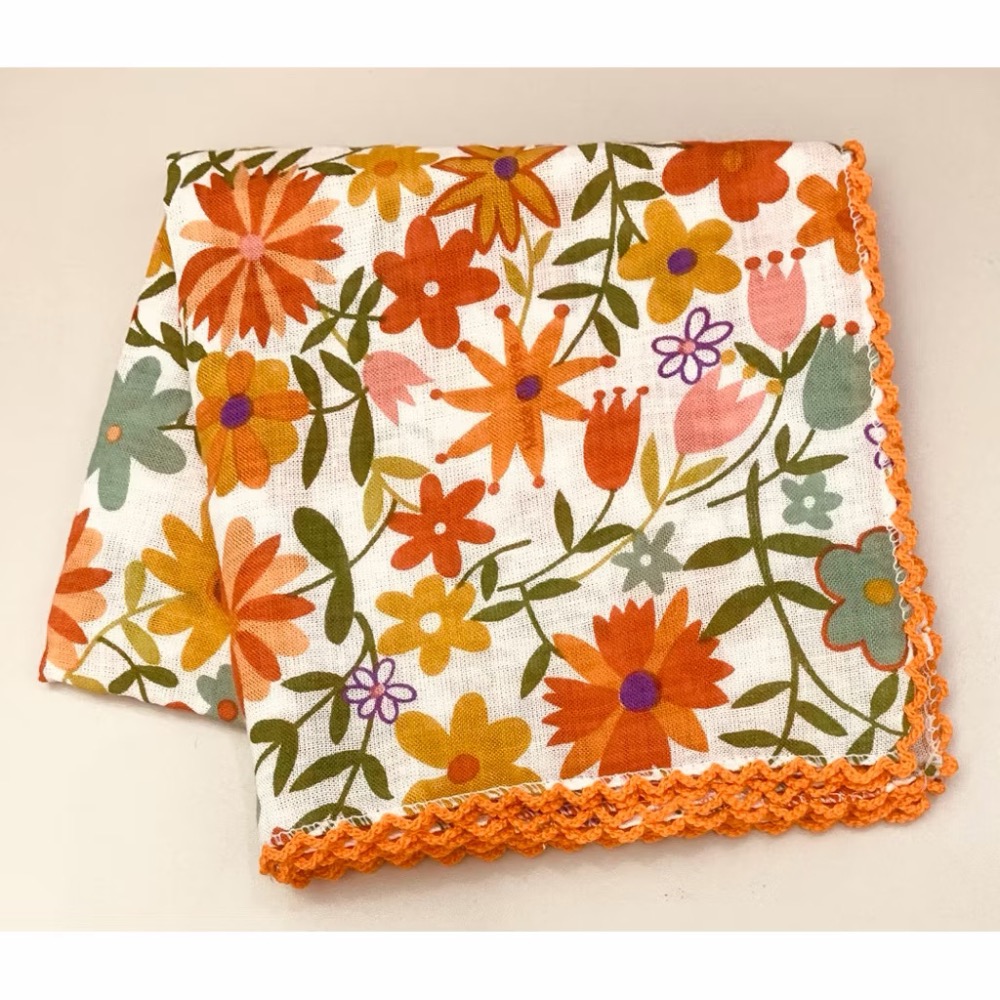 韓國進口 韓國手帕 方巾 領巾 花邊 現貨 55cm-細節圖3