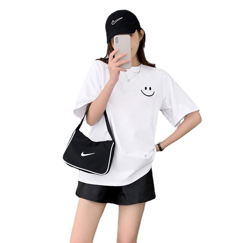 【LYOVEA】新款韓版可愛微笑臉印花短袖T恤 女性百搭休閒上衣-規格圖3