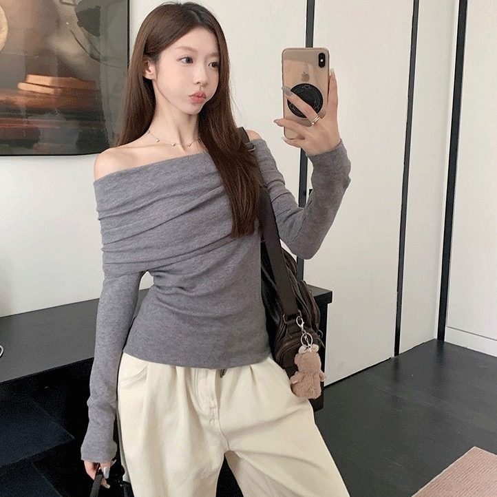 【LYOVEA】韓版露肩螺紋一字肩長袖上衣-細節圖2