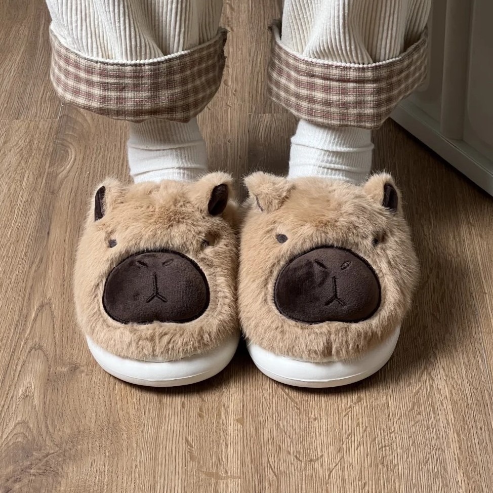 【LYOVEA】冬天必備！水豚君毛絨拖鞋 秋冬室內居家拖鞋-細節圖4